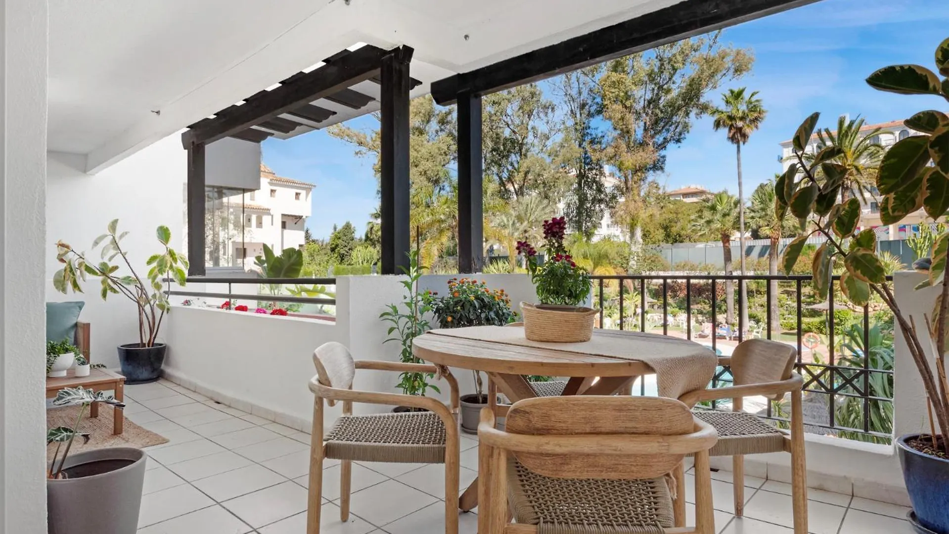 Charming And Spacious Apartment In Medina Garden - Puerto Banus Marbellac